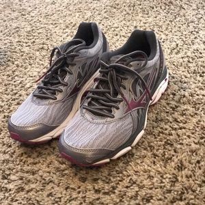 Mizuno WaveInspire 14